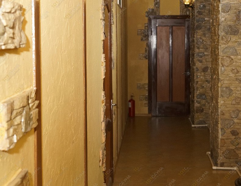 Сауна в отеле Космос, в Артеме, Космонавтов, 8/13 | Коридор | 1001sauna.com