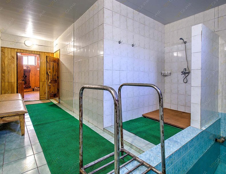 Баня Лесные бани, в Алуште, Багрова, 10 | Баня с дровянным камином и бассейном | 1001sauna.com