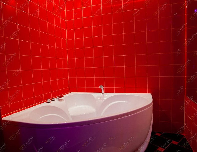 Тематический отель Небо на Магистральной, в Омске, Магистральная, 52 | Номер "Красная комната": 6 | 1001sauna.com