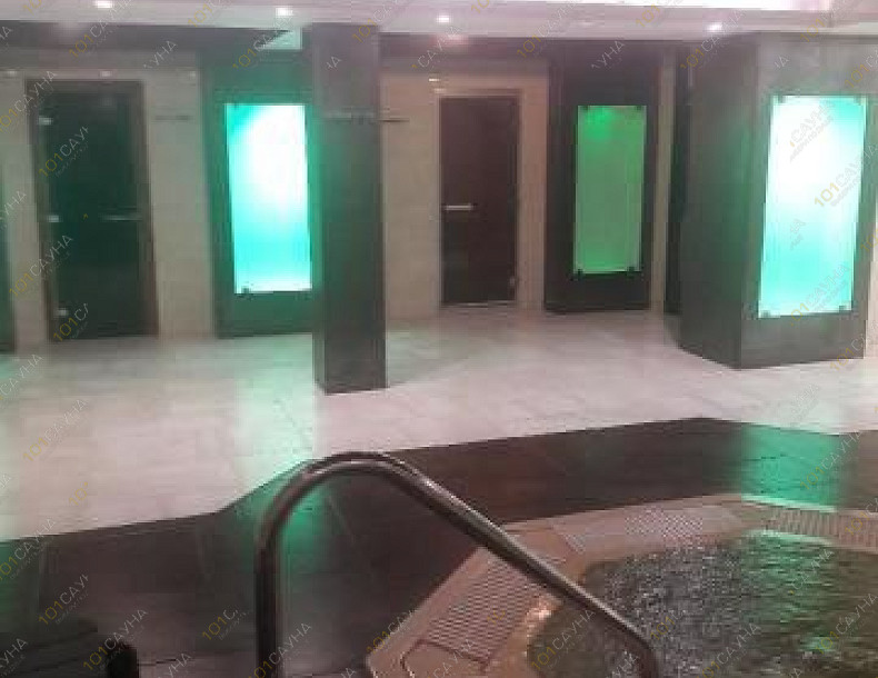 Сауна Светлана, в Санкт-Петербурге, Светлановский проспект, 54, корп. 1 | Стол для массажа в сауне Светлана | 1001sauna.com