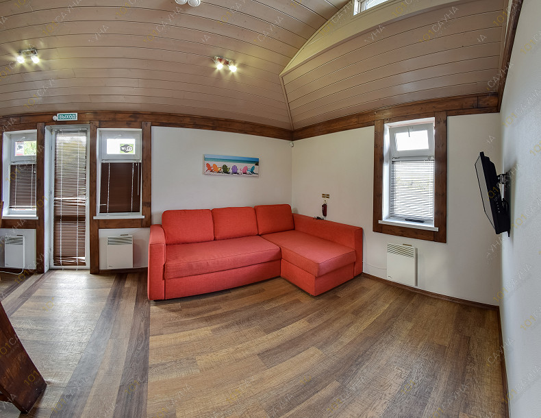 Центр отдыха Джонка на воде, в Омске, Островский 1-й пер, 1/1 (у ДОСААФа) | Номер "Каюта для  отдыха - Люкс": Каюта для отдыха. Люкс. Фото 4 | 1001sauna.com