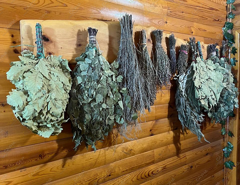 Русская баня Барин, в Краснодаре, Ипподромная, 13 | Веники в ассортименте | 1001sauna.com