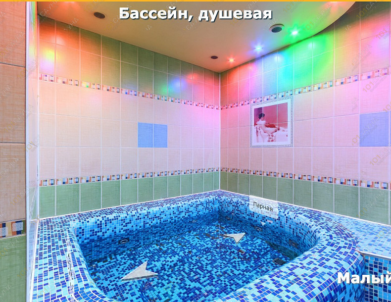 Сауна Сауна Колизей, в Абакане, просп. Ленина, 34А | Джакузи Малого зала сауны Колизей | 1001sauna.com