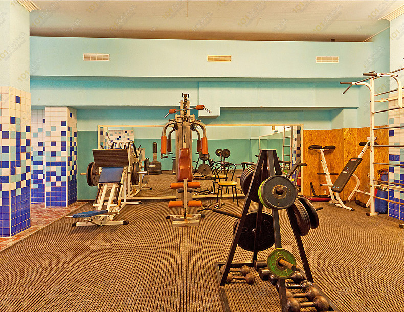 SPA-центр Комендантские бани, в Санкт-Петербурге, Байконурская, 13 к2 | Тренажёрный зал в Комендантских банях | 1001sauna.com