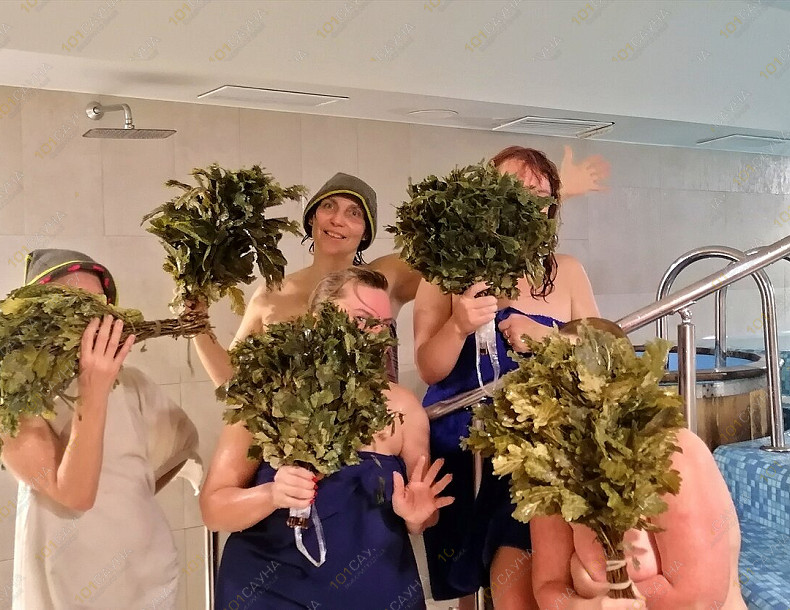 Оздоровительный центр Банька на Сердобольской, в Санкт-Петербурге, ул. Сердобольская, 64/1 | Купель с ледяной водой для контрастных процедур | 1001sauna.com