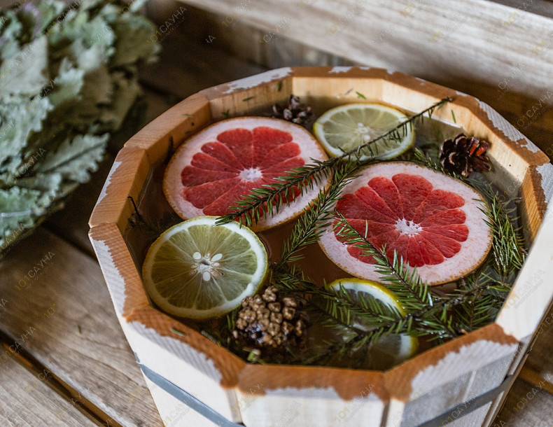 Баня в коттедже Элиза Хоум, в Санкт-Петербурге, 1-й Клеверный переулок, 10 | Зона отдыха с кухонной стойкой в бане Элиза Хоум | 1001sauna.com