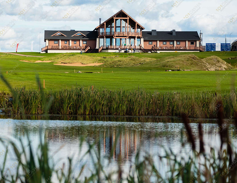 Банный SPA комплекс Горки Гольф, в Санкт-Петербурге, территория Горки Гольф Курорт, 1 | Горки Гольф, парковая зона | 1001sauna.com