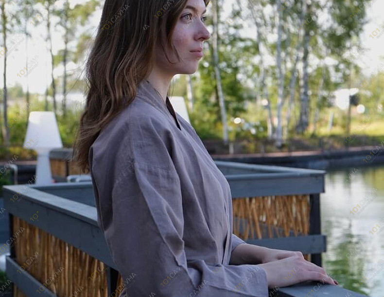 Банный SPA комплекс Хюгге Байня, в Санкт-Петербурге, Выборгское ш., 41-й км | Хюгге Байня — деревянная терраса и открытое пространство для отдыха | 1001sauna.com