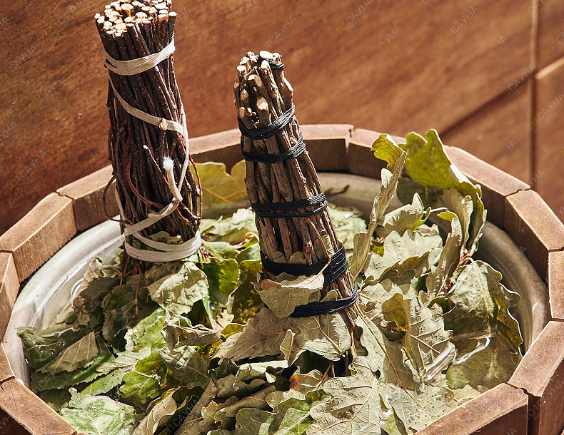 Банный комплекс Парк-отель Левада, в Санкт-Петербурге, Деревня Дранишники, участок 2 | Парк-отель Левада — берёзовые и дубовые веники для русской парной | 1001sauna.com