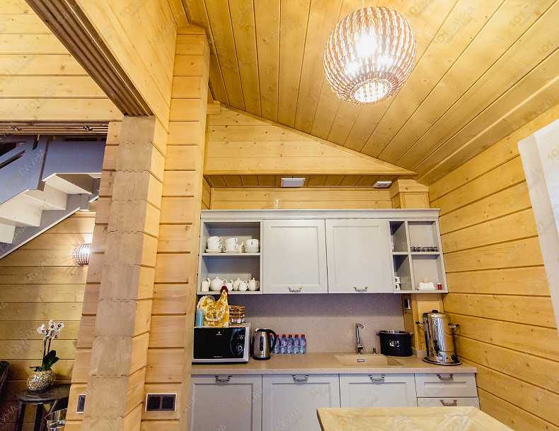 Банный комплекс Парк-отель Левада, в Санкт-Петербурге, Деревня Дранишники, участок 2 | Парк-отель Левада — оснащённая кухня с посудой и бытовой техникой | 1001sauna.com